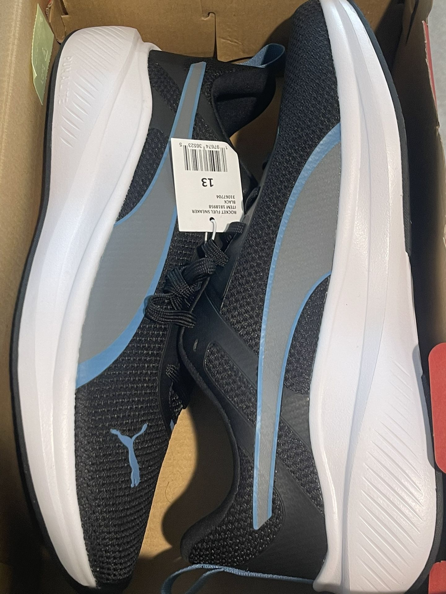 Brand New Mens Puma Running Sneaker
