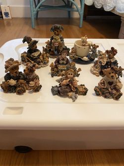 Boyd’s Bearstone Collectibles