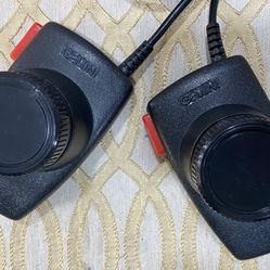 Vintage Atari 2600 Gemini Paddle Controllers - Original Atari Product