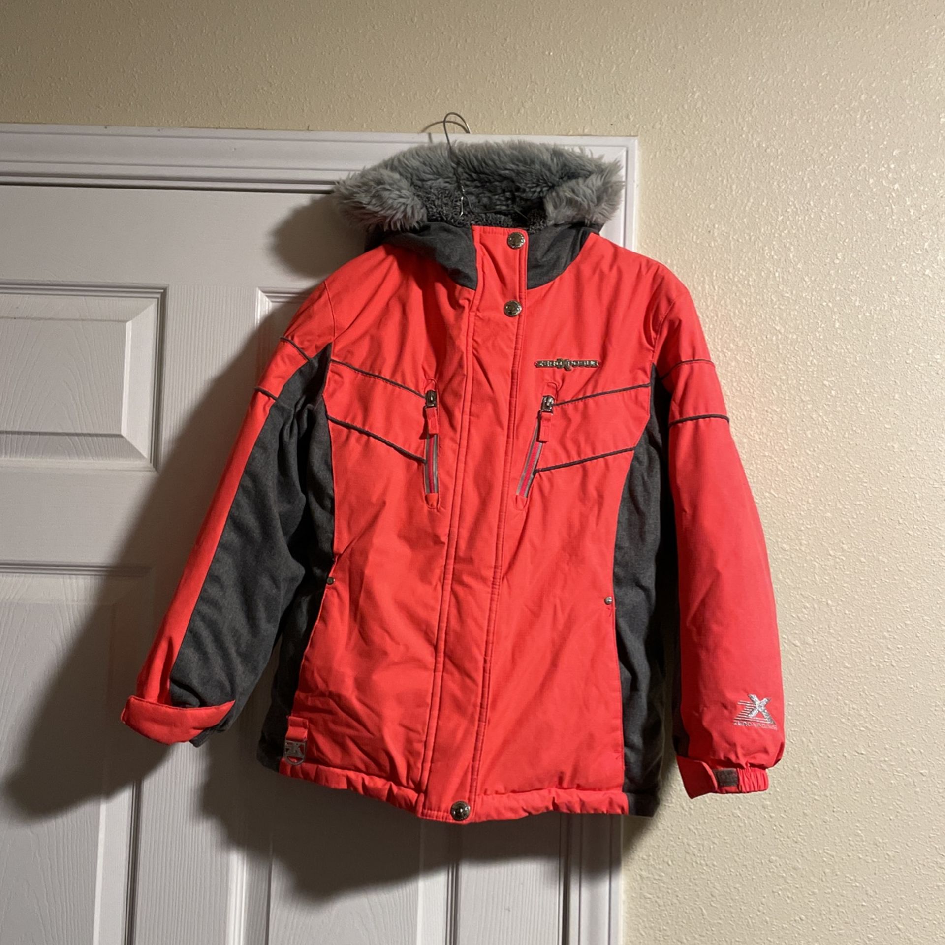 Size 10/12 . Zero X Posur Kids Jacket.
