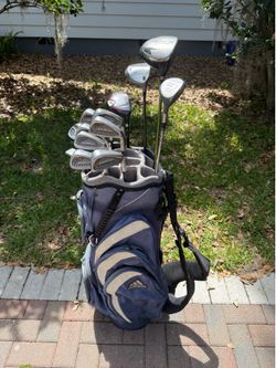 Mens Tommy Armour 845s golf club set. King Cobra Driver. Compelte set with golf bag