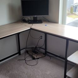 L-shaped Computer Table Like New