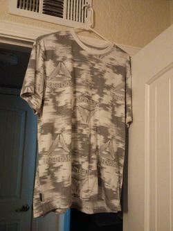 Men's size Large
