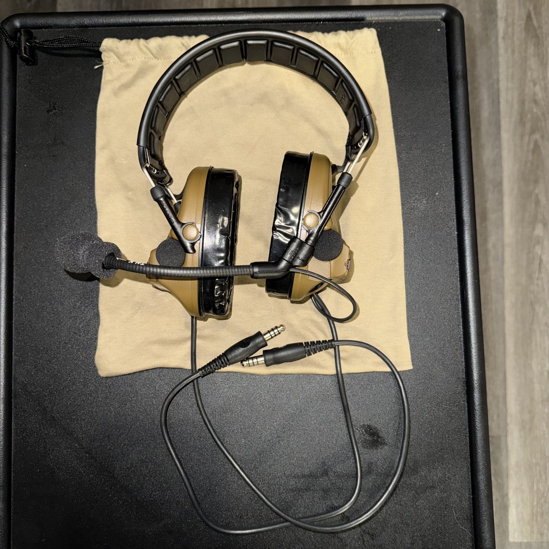 Peltor ComTac V Dual Coms w/ 2 PTTs