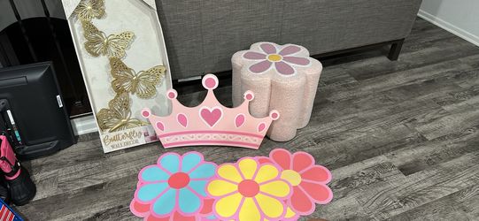 Room Decor