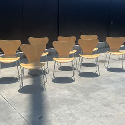 Midcentury Arne Jacobsen Series 7 Chairs