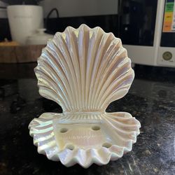 Bath & Body Works Seashell Soap Dish