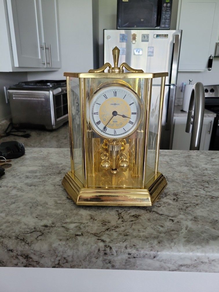 Howard Miller Quartz Counter Anniversary Clock