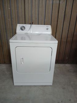 Electric Dryer Large Capacity And Heavy Duty On Great Working Condition ( Se Habla Español