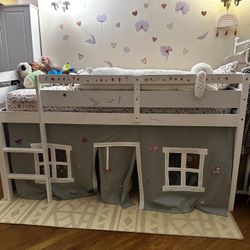 Twin Loft Bed, Solid Wood Low Loft Bed w/Guard Rail and Ladder