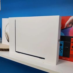 Apple - MacBook Air 13-inch Laptop Built for Apple Intelligence - M4 Chip - TAKE IT HOME FROM $5 - REST LATER! 