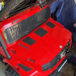 mercedes toy truck