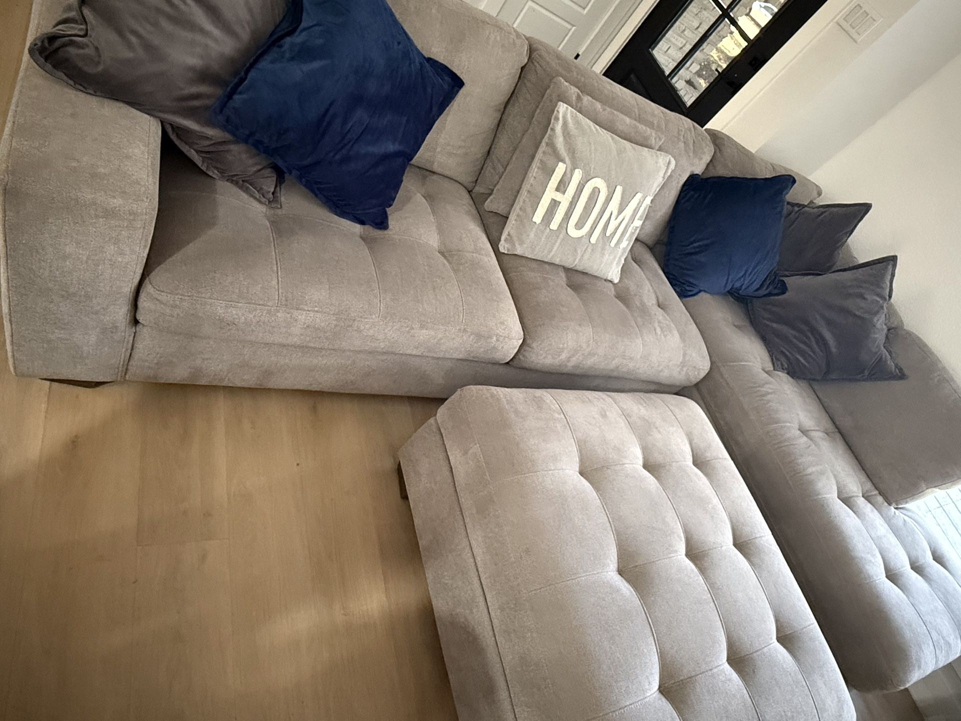 Sofa + Ottoman 