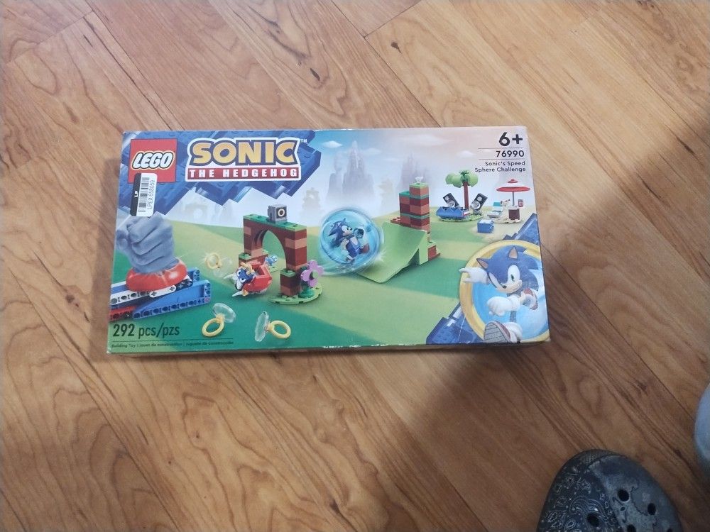Brand New Sonic The Hedgehog Legos