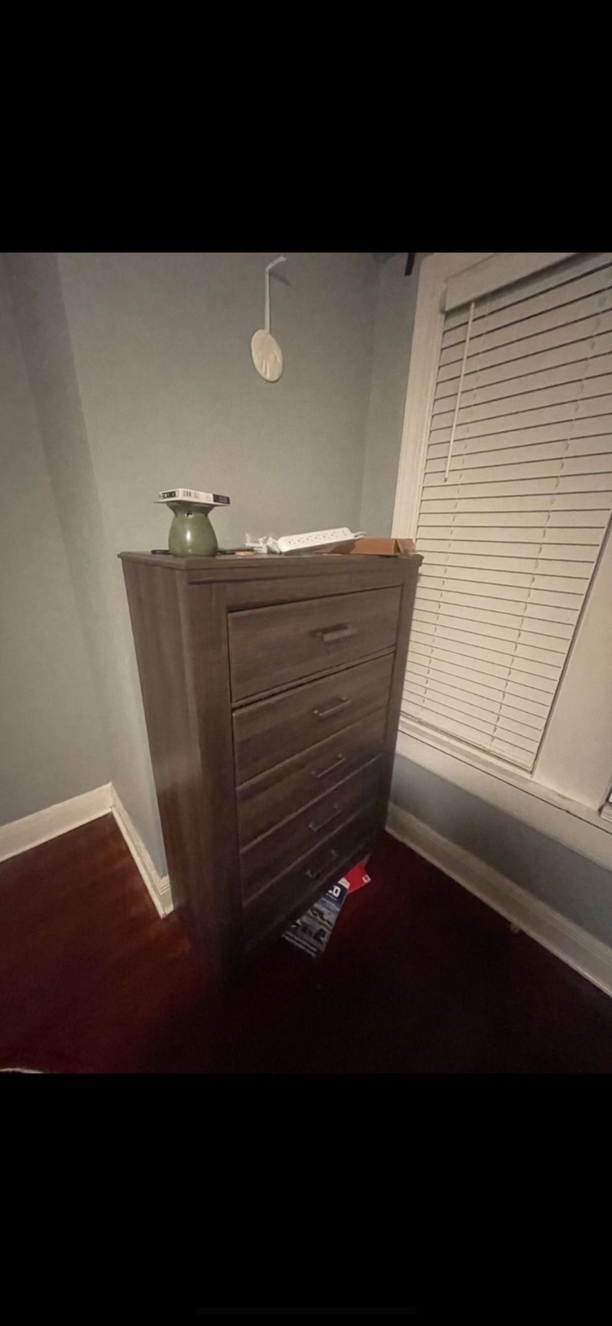 Dresser And Queen Size Storage Bed With Drawers