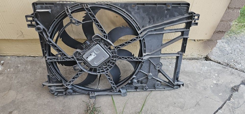 2018-2022 Toyota Camry Cooling Fan Oem