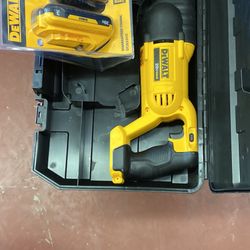 DEWALT 20-Volt MAX Cordless Reciprocating Saw with (1) 20-Volt Battery 3.0Ah & Charger