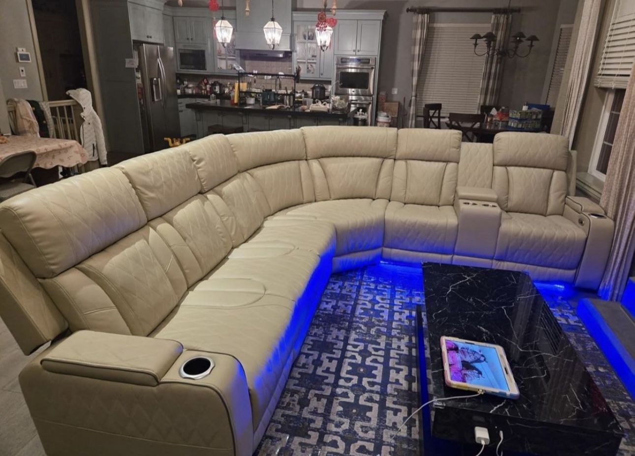 Power Electric Fully Reclining Sectional Couch