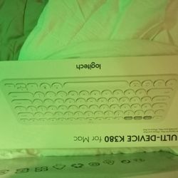 Multi Device Keyboard