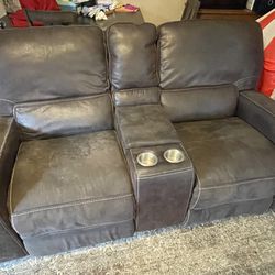 $300 -2 Seat Recliner Electric