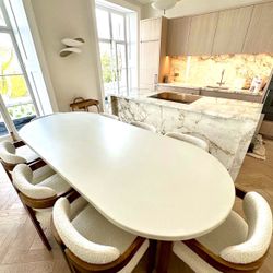 Oval Dining Table (FREE DELIVERY)
