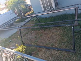 Sevende solo laRaca la traia una 96 Ford f150 caja corta