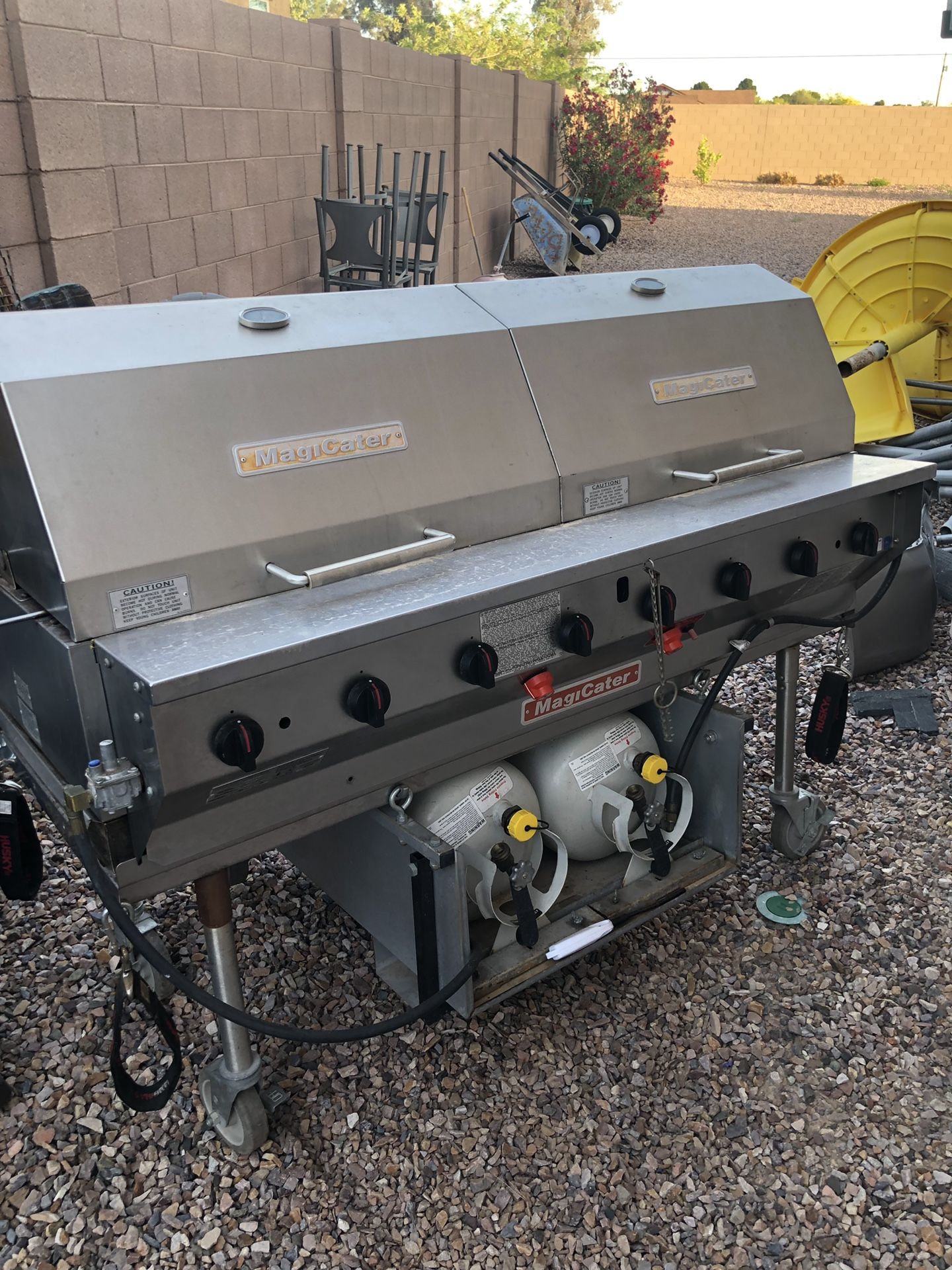 Magicater Grill professional. Great for big events. for Sale in