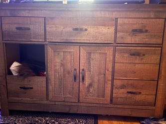 Dresser wooden