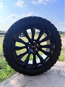 GMC 22 black Rims
