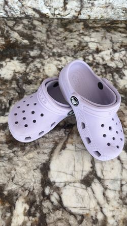Toddler crocs size 8