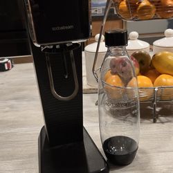Sodastream - Sparkling Water Maker