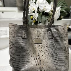 Marc Fisher Brand Grey Crocodile Leather Imitation Large Shoulder Tote Bag  18x12.5”