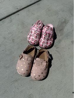 Toddler size 9-10 shoes girls old navy