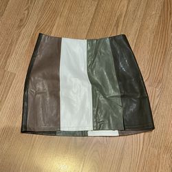 Color Block Faux Leather Skirt 