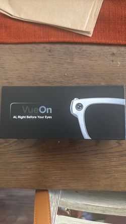 VueOn AI Smart Glasses – 8MP Camera + Translator