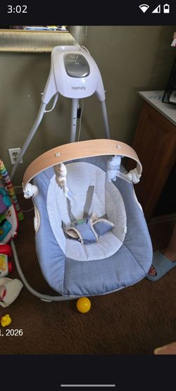 Baby swing