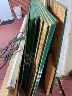 Plywood y madera