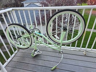 Huffy Mint Green Cruiser Bike