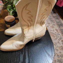 Women's Boots