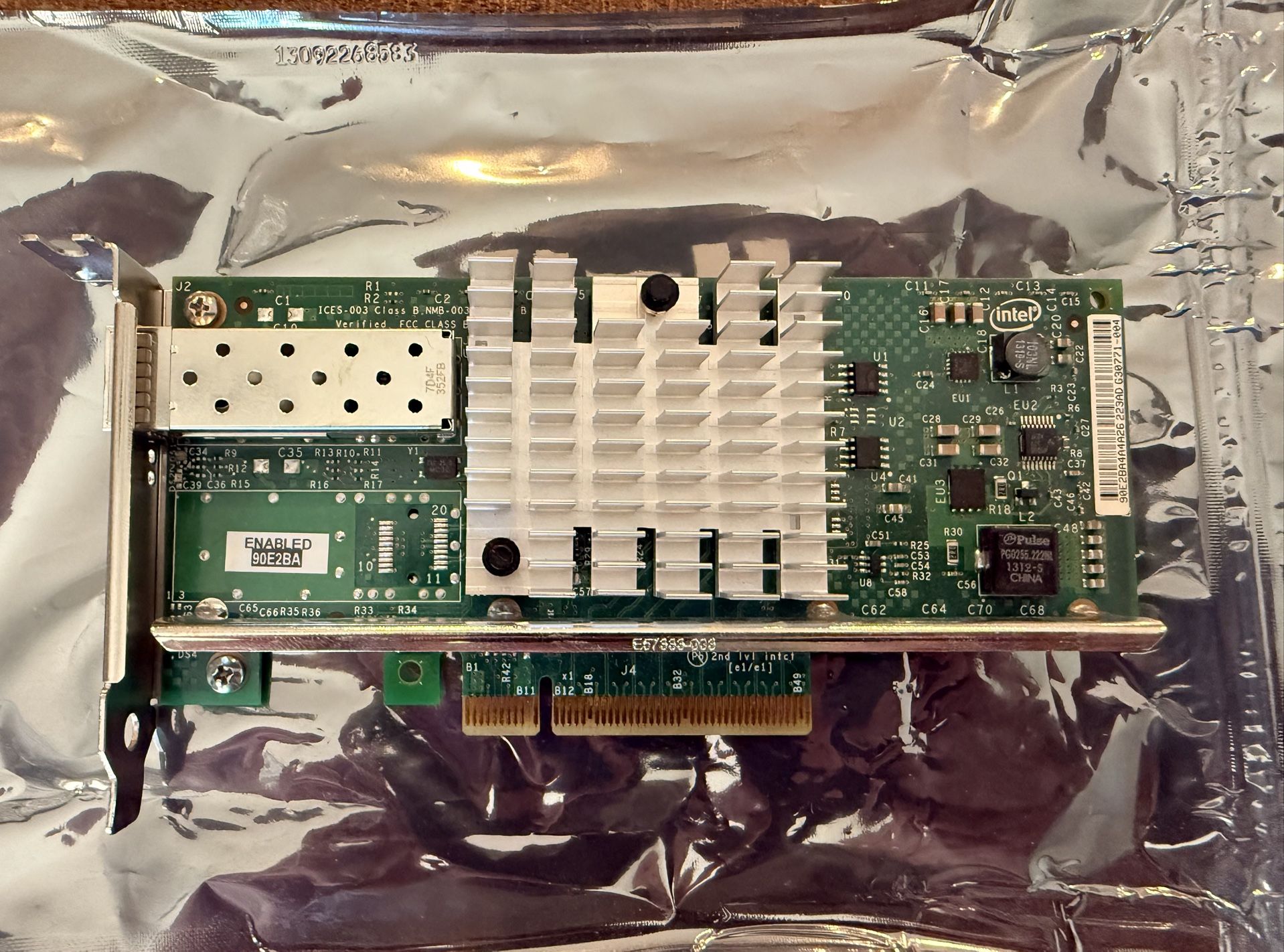 Intel X520-DA1 - 10Gb SFP+ NIC PCIe Card