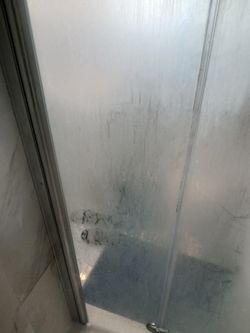 GLASS DOOR SHOWER