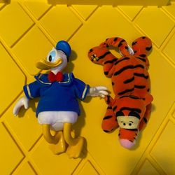 Disney Land Tigger And Donald Plushes 