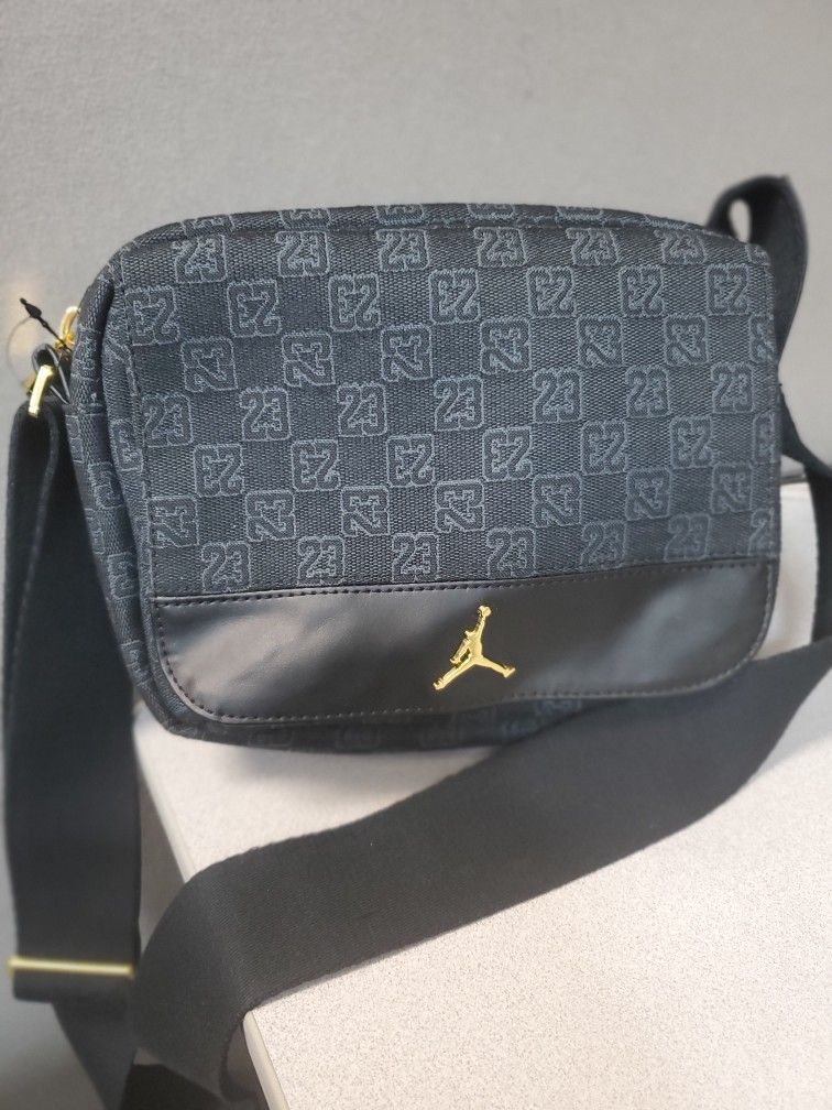 New MICHAEL JORDAN  Clutch/Crossbody