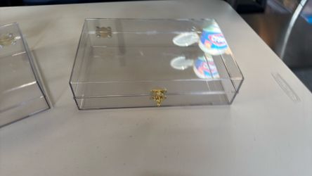 Clear Boxes