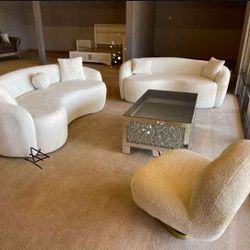 Isabella White Upholstered Living Room Set
Coaster$10 Down Payment And Financing Available