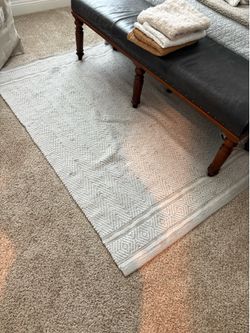 Area rug