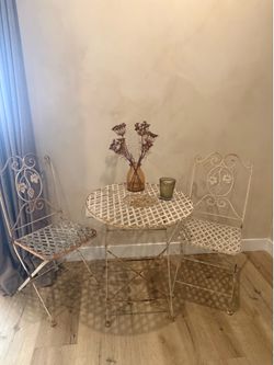 New Olive Ateliers bistro set