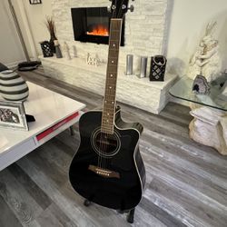 Electric Acoustic Guitar Ibanez in Excellent Condition! Great Sound Quality!