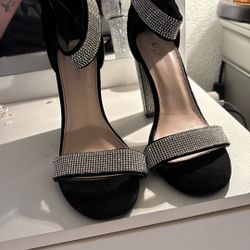 Size 9 sparkly heels 