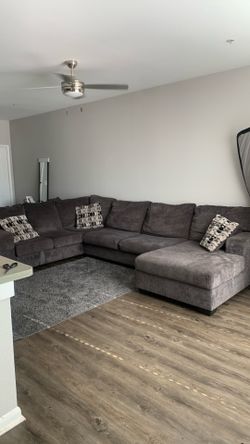 Hook up Sectional Couch